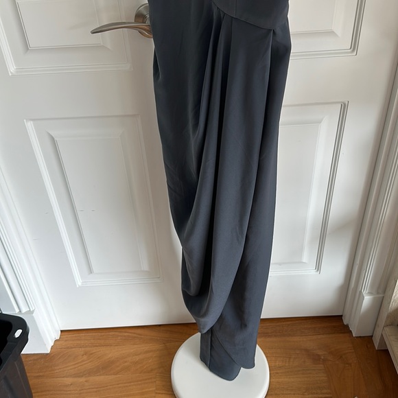 SHONA JOY Vneck long dress - Picture 5 of 5